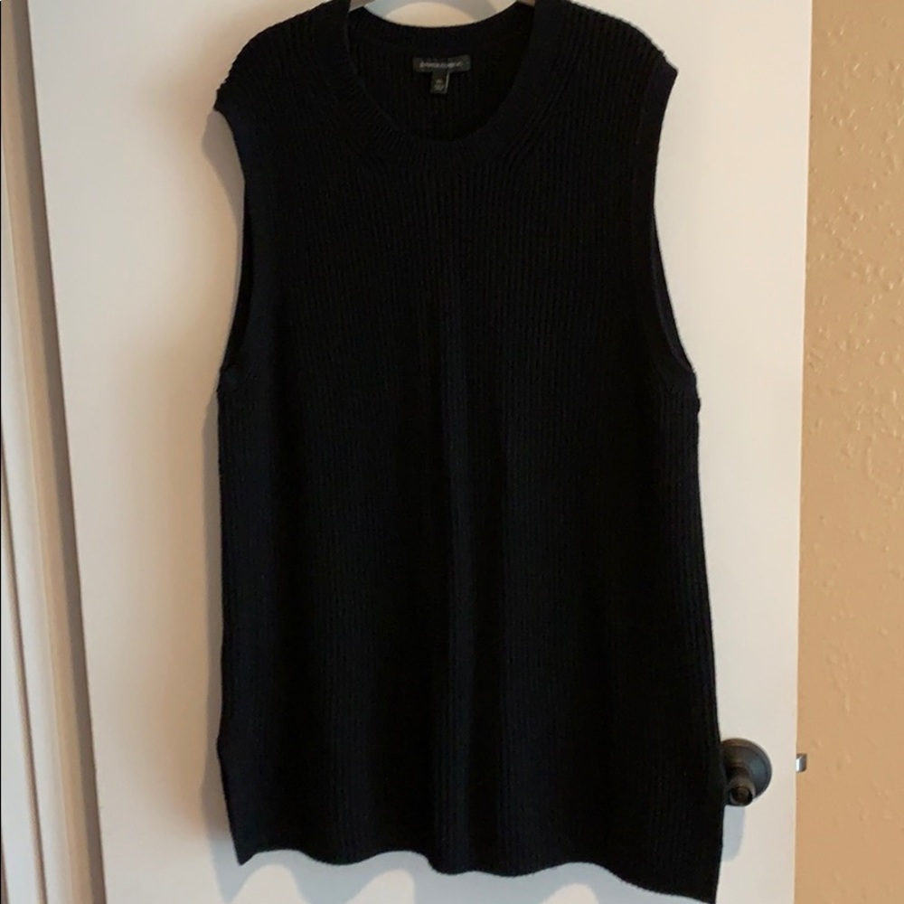 Banana Republic tunic style black sweater